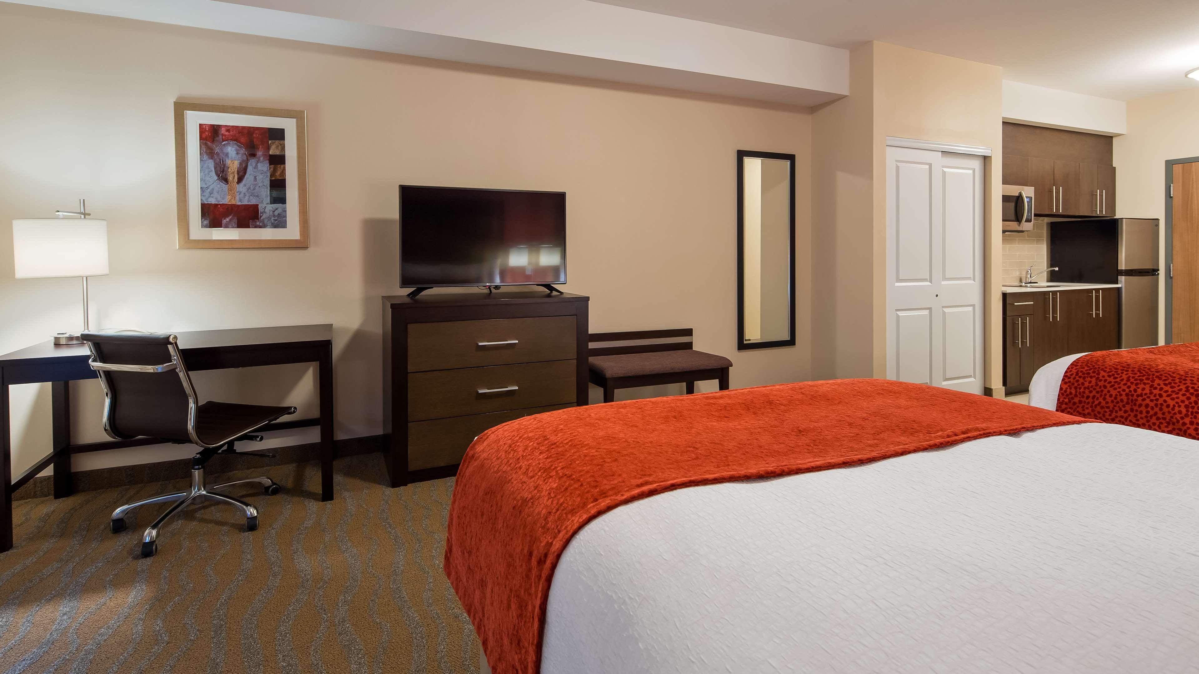 Best Western Plus Merritt Hotel Exterior foto