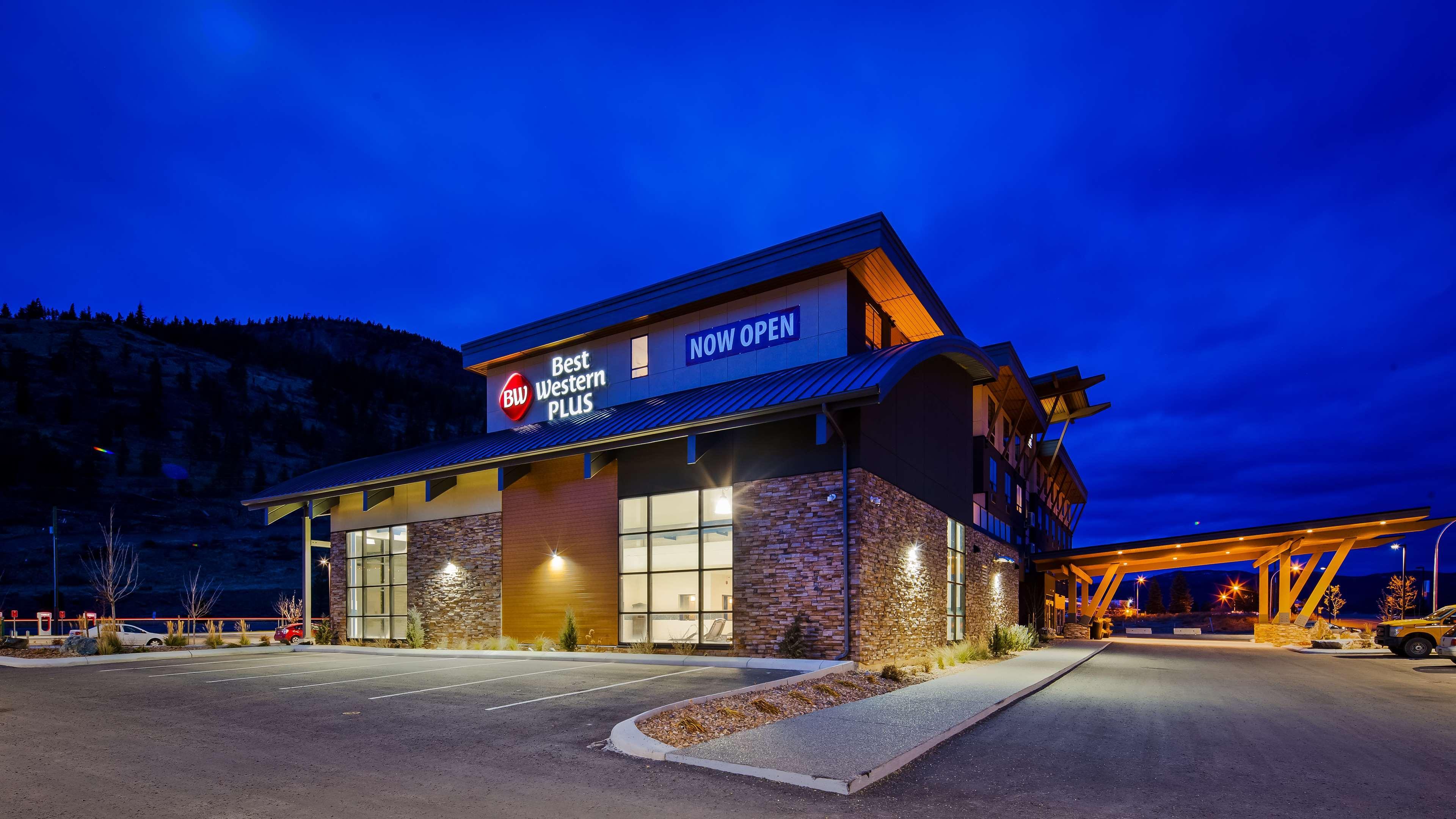 Best Western Plus Merritt Hotel Exterior foto
